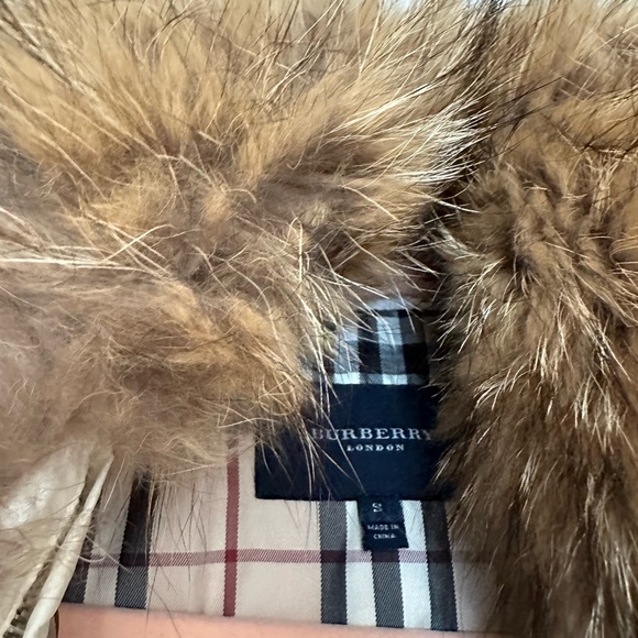 White Burberry vest - Picture 5 of 7